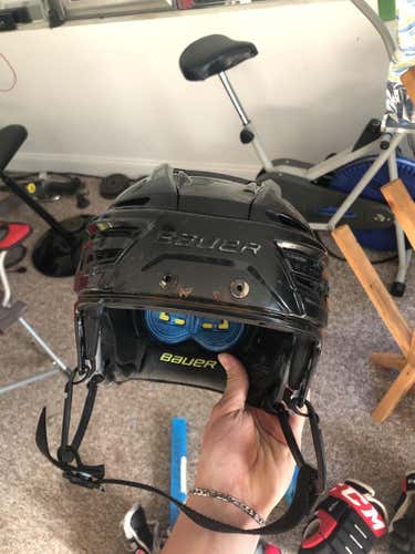 Black Used Medium Bauer Re-Akt 150 Pro Stock Helmet