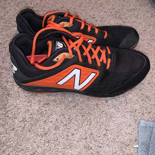 Black Men's Metal Low Cut