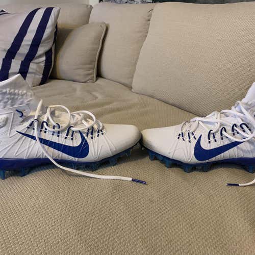 White Men's Size 11 (Women's 12) Nike