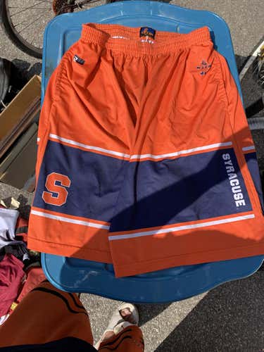 Orange Used Adult Men's XL Other Shorts