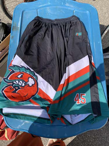 Used Adult Men's Medium/Large Other Shorts
