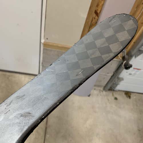 Senior Right Handed JetSpeed Toe Pattern Pro Stock Hockey Stick