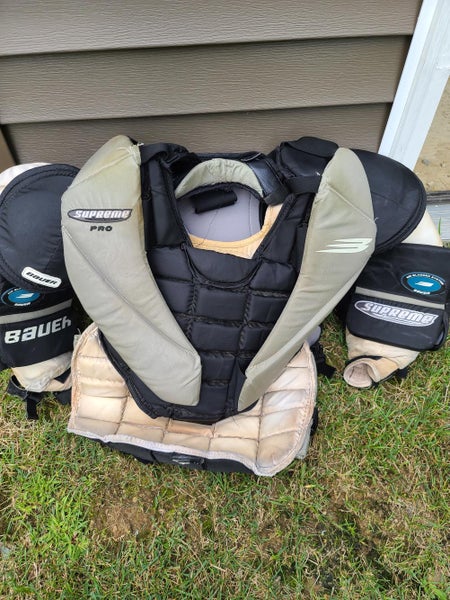 Used Senior Large Bauer Supreme Pro Goalie Chest Protector