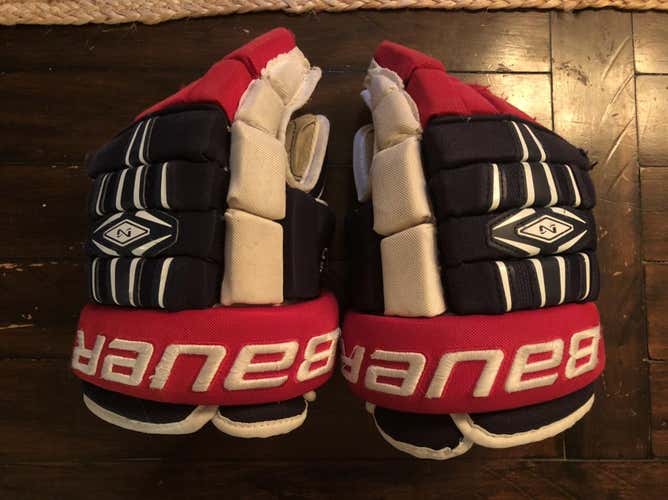 Blue/ Red/ White Used Junior Bauer 4 Roll Gloves 12"