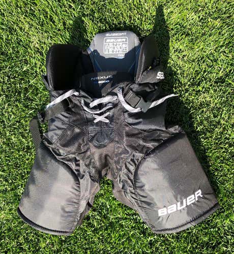 Black Junior Medium Bauer Nexus 8000 Hockey Pants