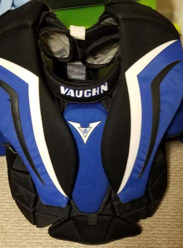 Used Senior Medium Vaughn Velocity V6 1000 Pro Goalie Chest and Arm Protector Goalie Chest Protector