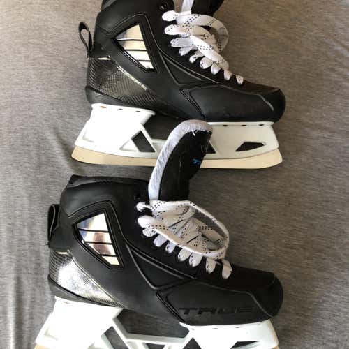 Senior True 2 Piece Regular Width Pro Stock Size 8 Hockey Goalie Skates