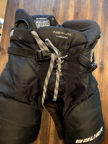 Bauer Nexus N9000 Hockey Breezers Pants kids boys M 24-26" black