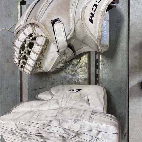 White Junior CCM  Gloves