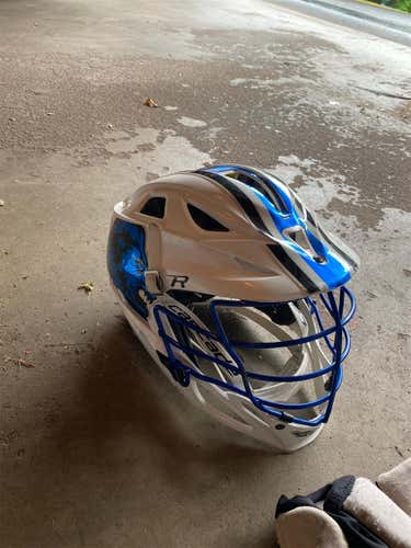 White Adult Player's Cascade Helmet