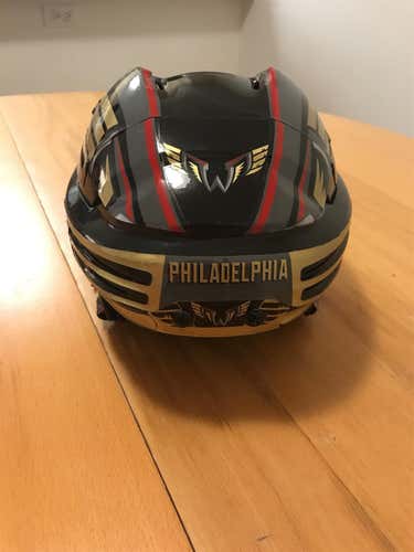New Philadelphia Wings Box Helmet