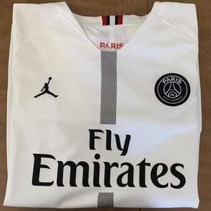 New PSG 3rd Jersey Women's Large