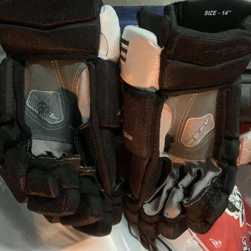 Black Senior True A4.5 14"  Gloves