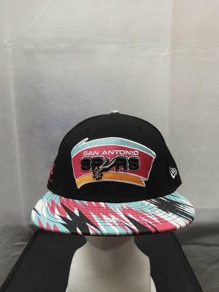 Men's San Antonio Spurs New Era Black Retro 9FIFTY Snapback Hat