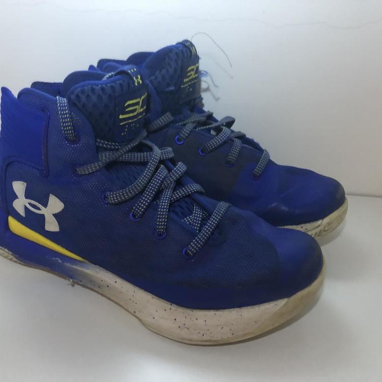 under armour basketball shoes sc