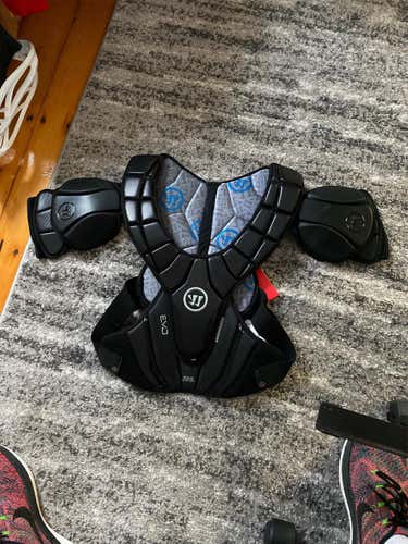 New Large Warrior Evo Hitlyte Shoulder Pads