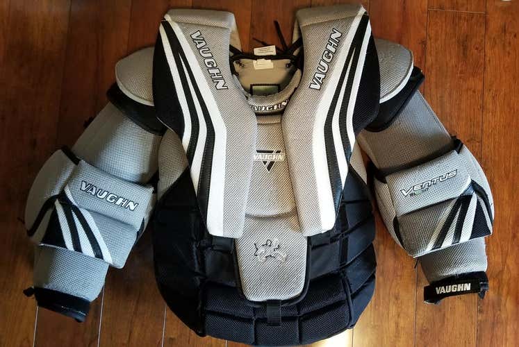 Used Intermediate XL Vaughn Ventus SLR Goalie Chest Protector
