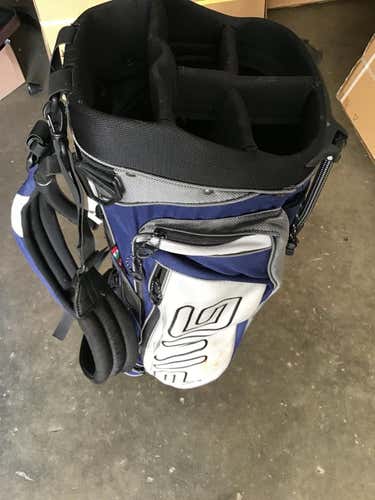 Used Ping Navy And Gray Golf Stand Bags