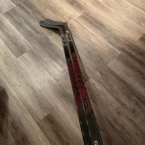 2 Pack CCM Jetpseed Ft3 Pro 80 Flex P28 LH