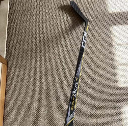 **HOT DEAL** CCM Super Tacks 2.0 Left Mid Pattern Pro Stock Hockey Stick
