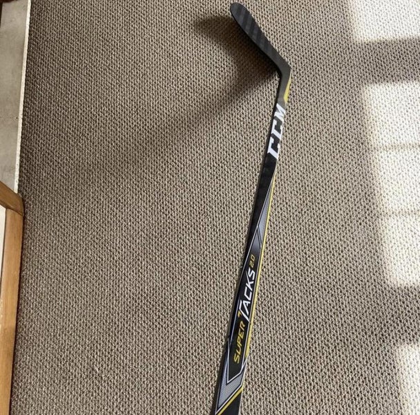 **HOT DEAL** CCM Super Tacks 2.0 Left Mid Pattern Pro Stock Hockey Stick