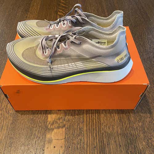 Men’s Nike Zoom Fly SP running shoe -11.5 (Women's 12.5)