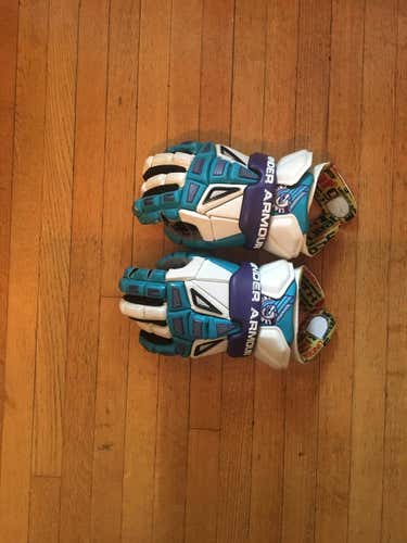 Used Player's Under Armour Charge 2 Lacrosse Gloves 13"