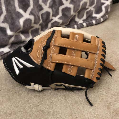 Brand New Easton Small Batch No. 52-2 Baseball Glove 11.5"