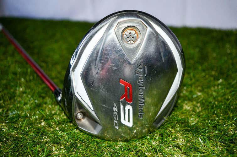Taylormade R9 460 9.5 Degree Driver Right Handed 44.25" Graphite Stiff New Grip