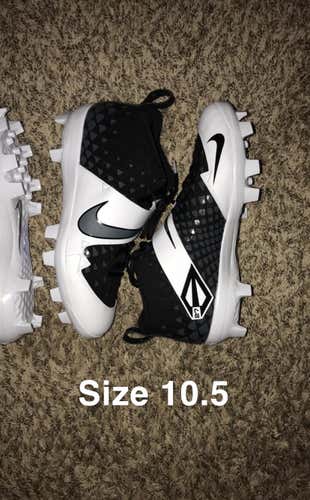 New Size Men's 10.5 (W 11.5) Nike