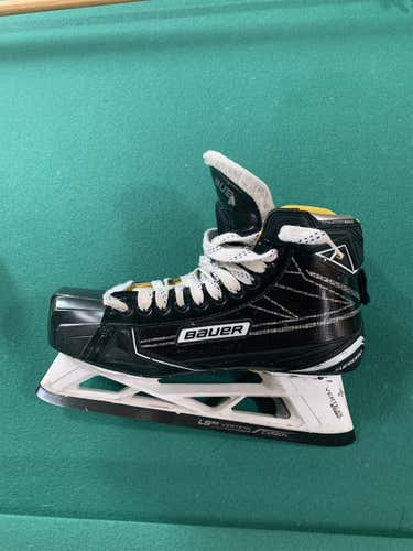 Senior Bauer Supreme 1S Extra Wide Width Pro Stock Size 10.5 Goalie Skates