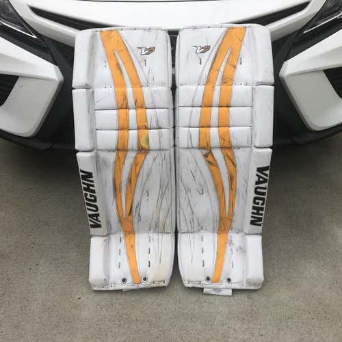 Vaughn V7 XF Pro Carbon 33+2” Leg Pads