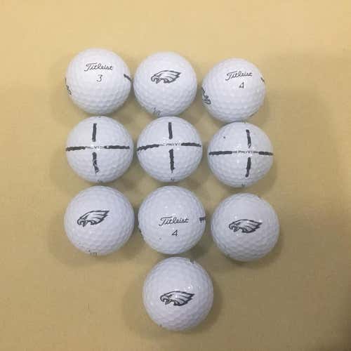 White Used Titleist Pro V1 Balls