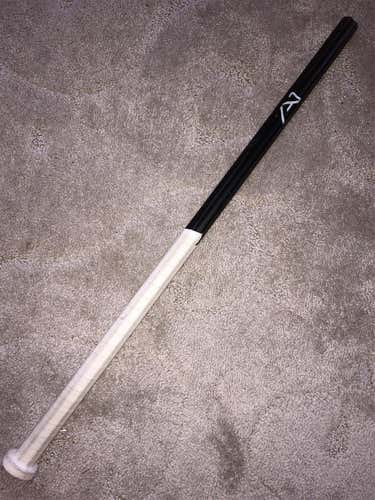 Great Condition Maverik A1 Shaft