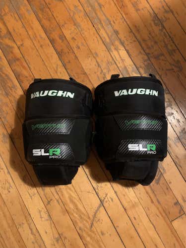 Used Vaughn Knees Pads