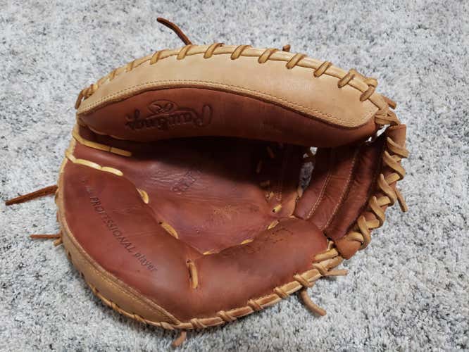 Used Kid Pitch (9YO-13YO) Rawlings Right Hand Throw Catcher's Gold Glove Elite Baseball Glove 32.5"