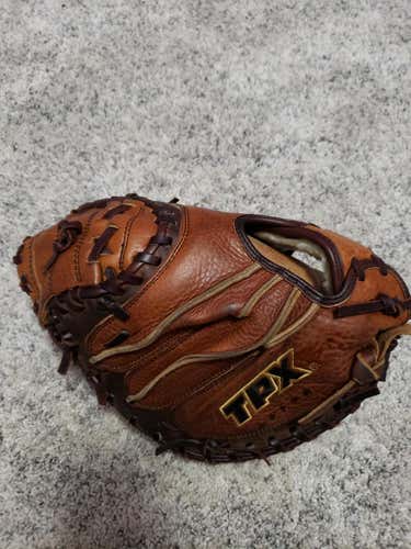 Used Kid Pitch (9YO-13YO) Louisville Slugger Right Hand Throw OMAHA PRO Catchers Mitt 32.5"