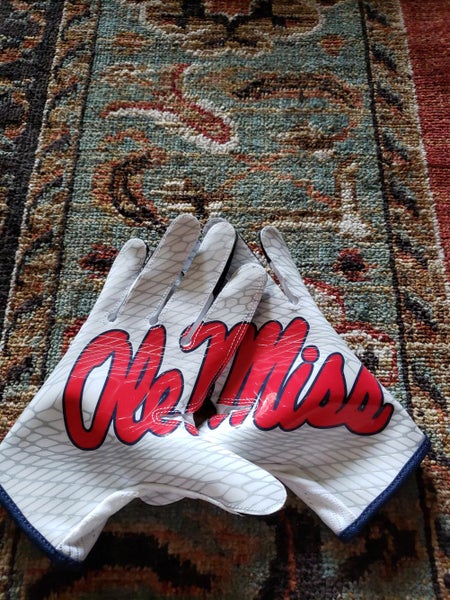 New XL Ole Miss Nike Vapor Knit Gloves