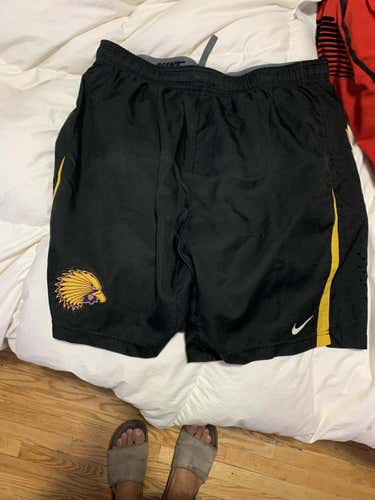 Used Men's Adult XL Nike Shorts