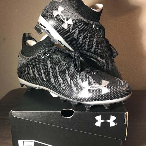 New Black Under Armour Spotlight Lux MC - Sz 11.5