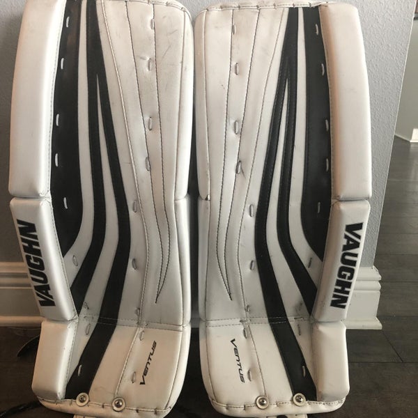 Junior 24+2 Vaughn Ventus SLR Jr Goalie Leg Pads