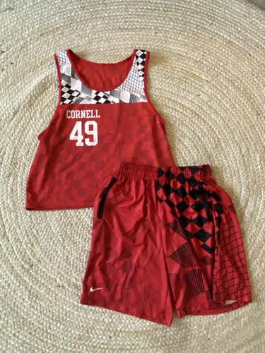 Cornell Adult Men's Medium Nike Reversible and Shorts