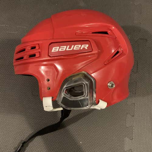 Red Used Medium Bauer Re-Akt Helmet
