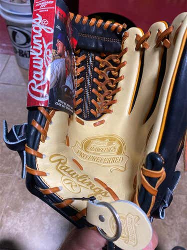 Black New Right Hand Throw Pro Preferred 11.75" Baseball Glove