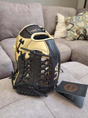 New Under Armour Right Hand Throw Genuine Pro Baseball Glove 11.75"