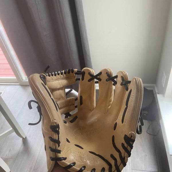 High School/College Infield Gold Glove Elite 11.25" Baseball Glove