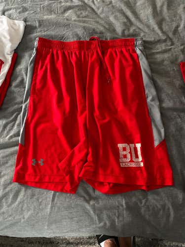 XL Shorts, XXL Sweatshirt, XL T Shirt Combo