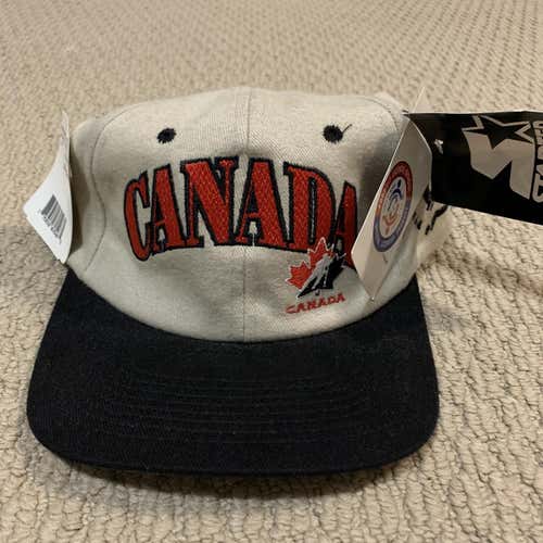 RARE/VINTAGE WITH TAGS, Hockey Canada Original Cap