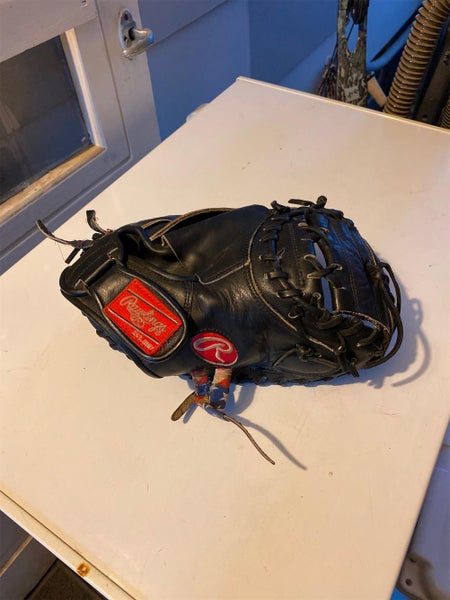 Black High School/College Catcher's Heart of the Hide 32.5" Baseball Glove