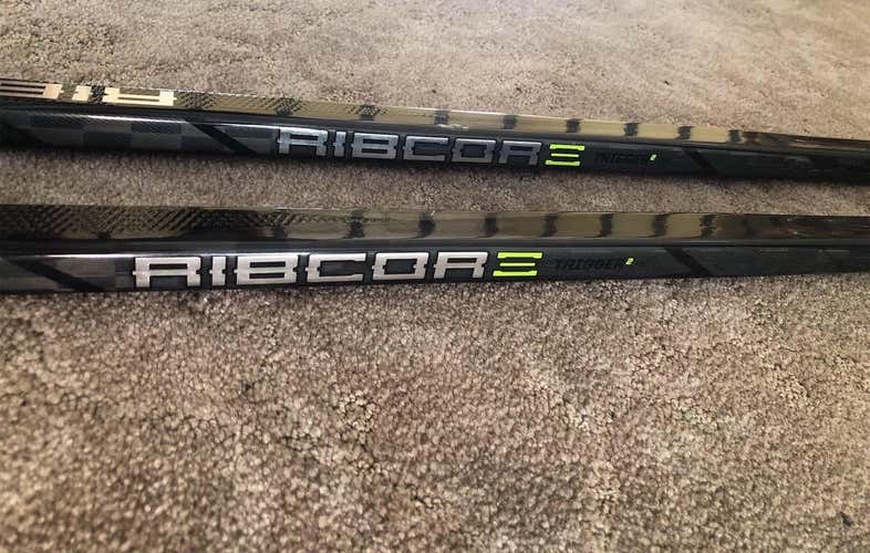 2 Pack Brand New Retail Left Hand P29 Grip Ribcore Trigger Senior Hockey Stick